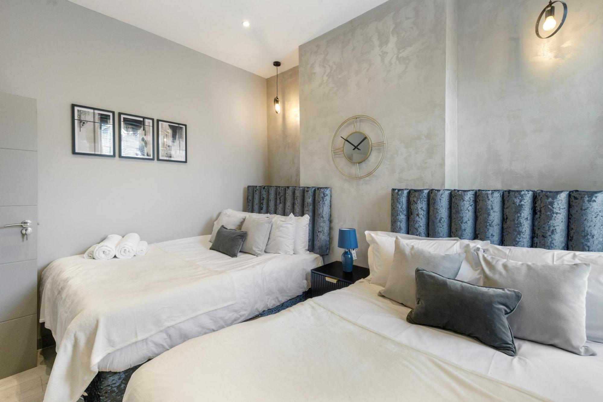 Wembley Luxury 3 Bedroom London Eksteriør billede