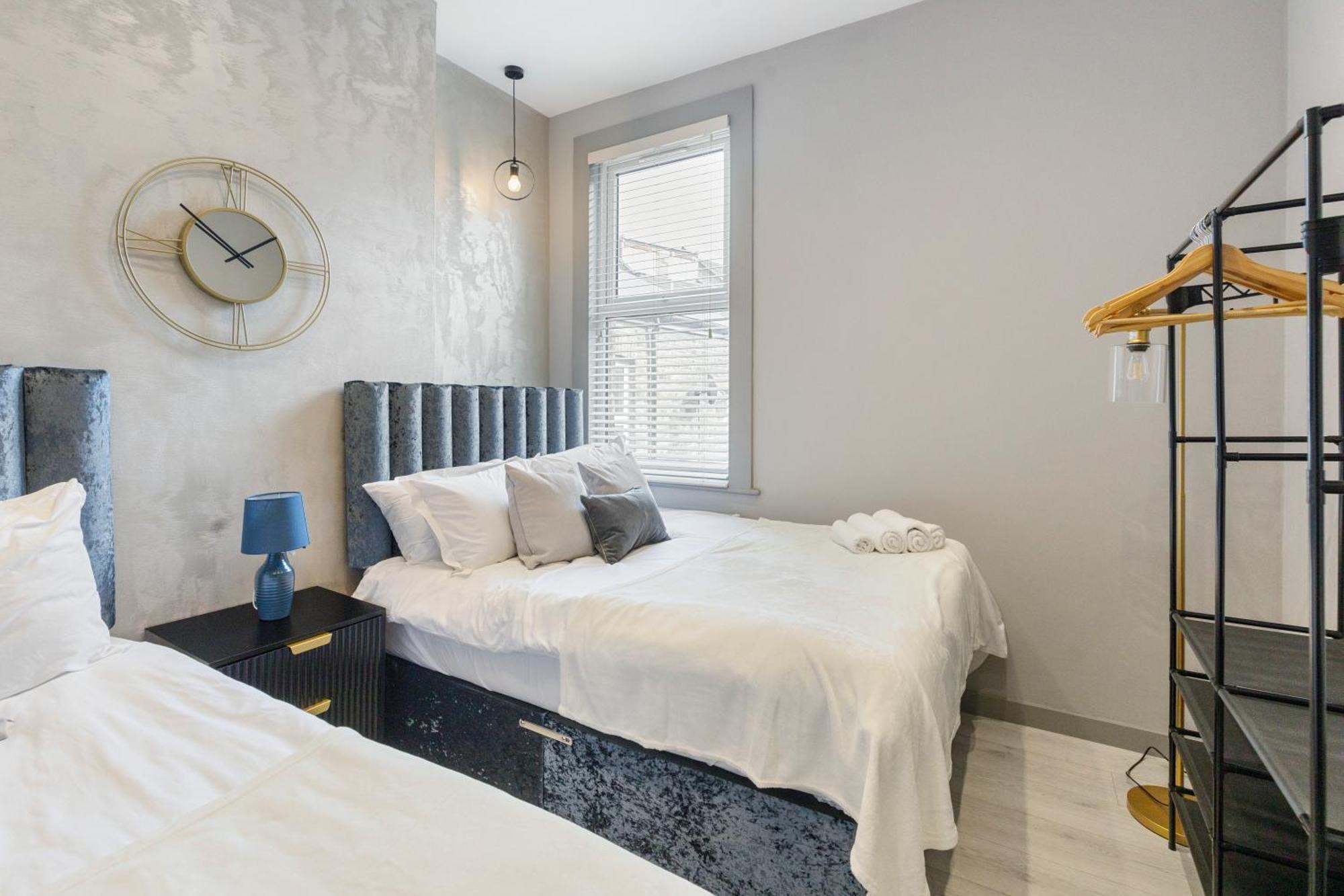 Wembley Luxury 3 Bedroom London Eksteriør billede