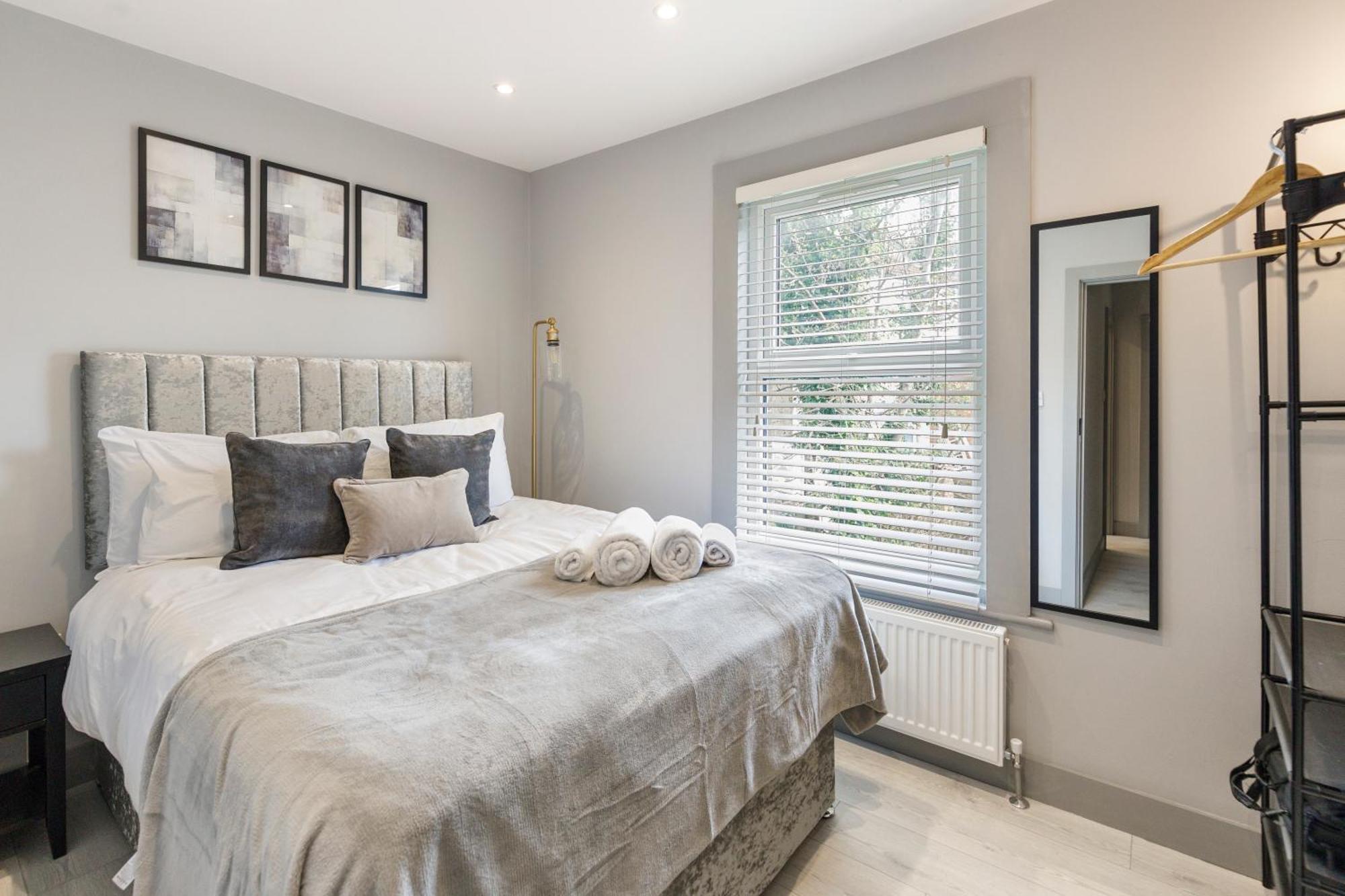 Wembley Luxury 3 Bedroom London Eksteriør billede