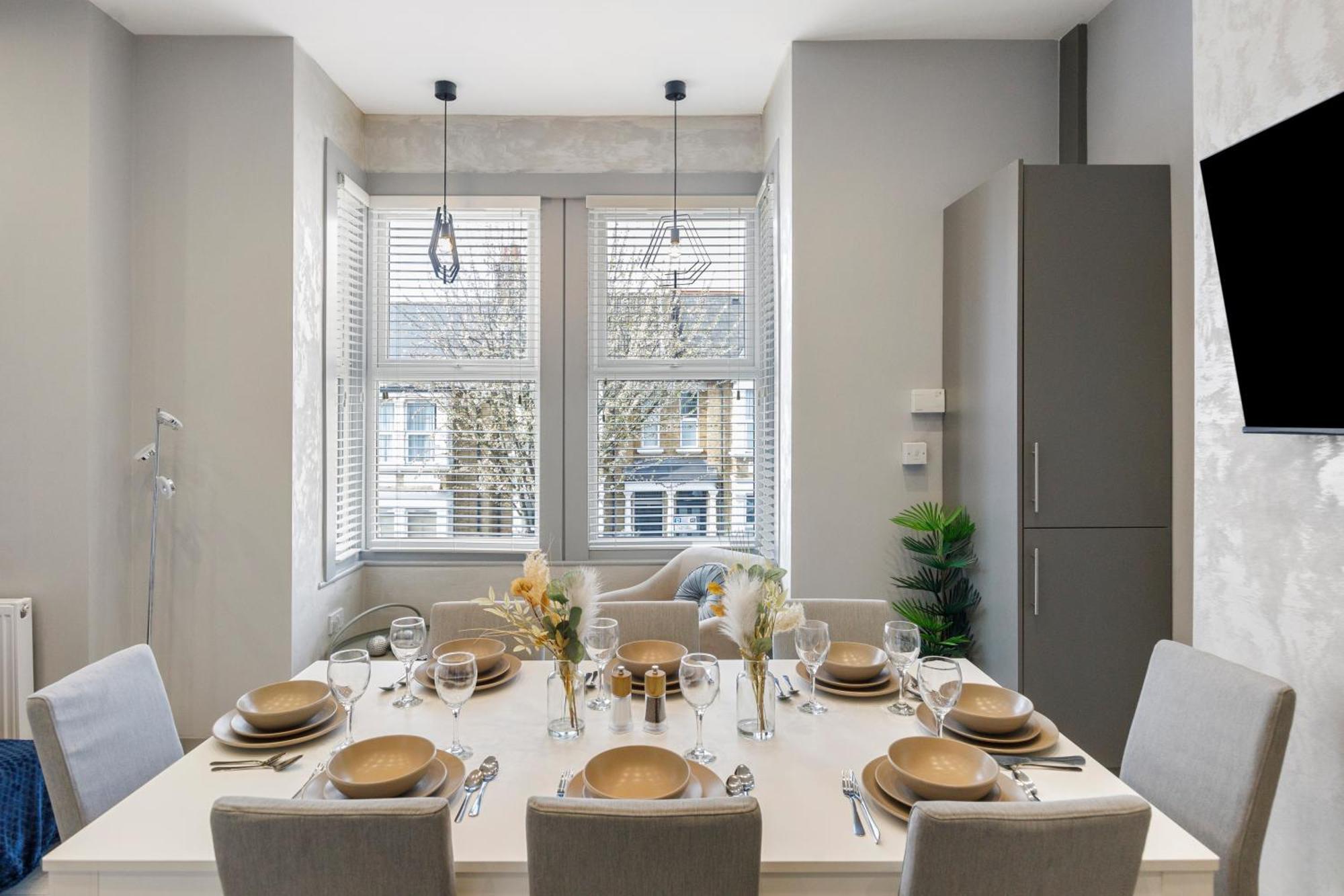 Wembley Luxury 3 Bedroom London Eksteriør billede